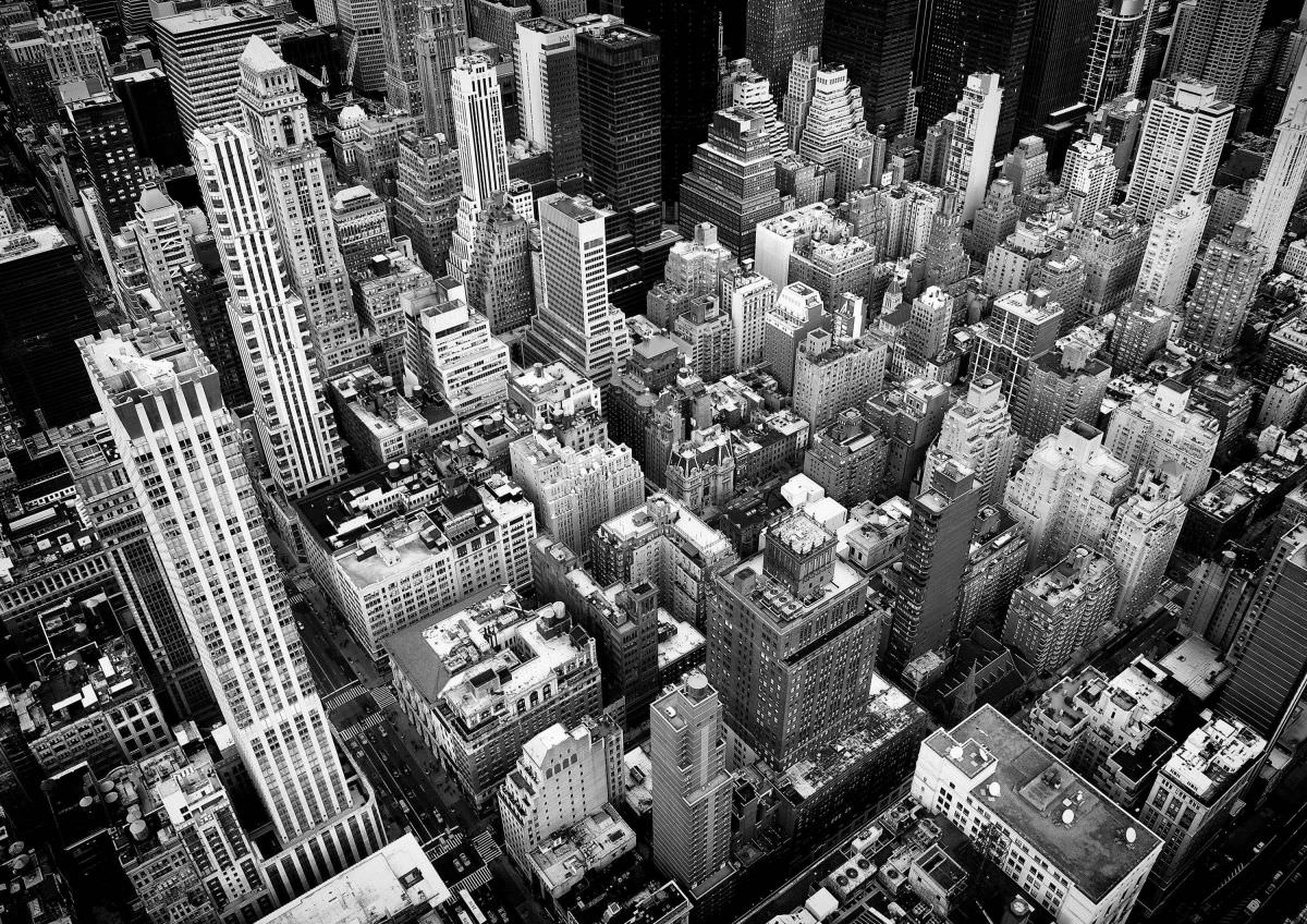 Black and white rendition of a Manhattan view with the Empire